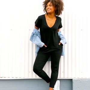 Smash + Tess The Sunday Romper Black Short Sleeve One Piece V Neck Size Large